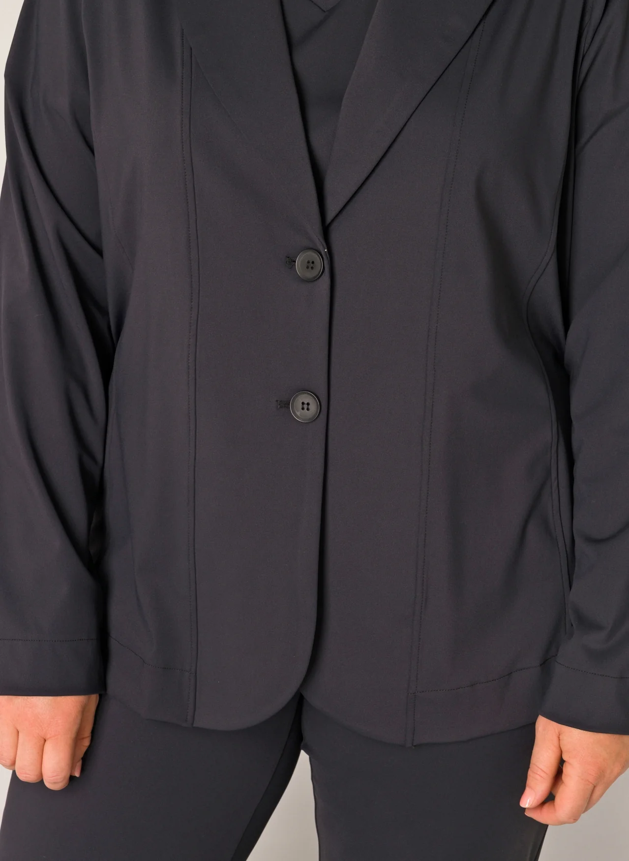 Base level curvy Blazer 7000116 1000 black - Image 4