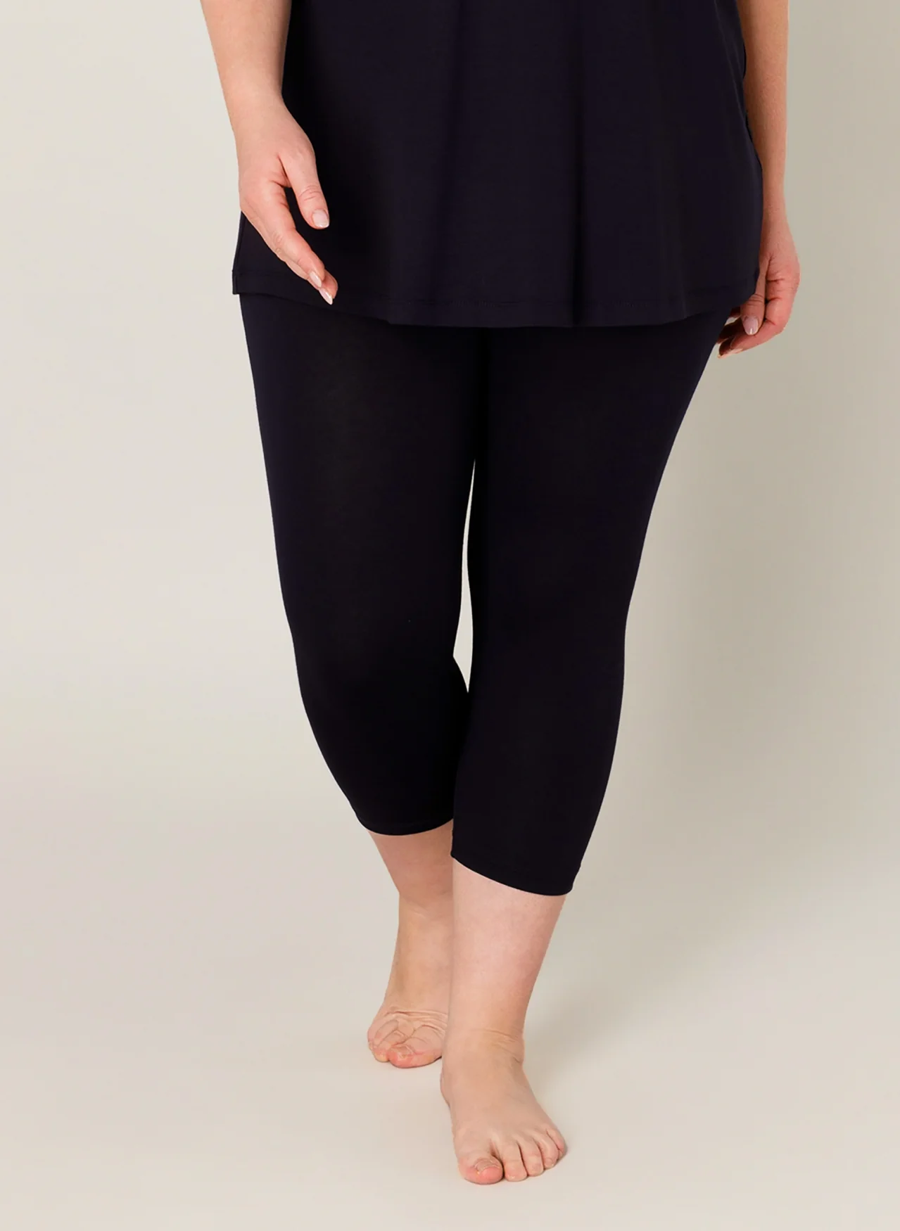 Base level curvy Legging 7000025 2010 - Image 7
