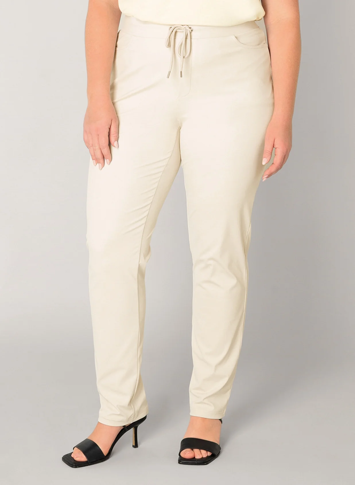 Base level curvy Legging 7000117 10010 sand - Image 3