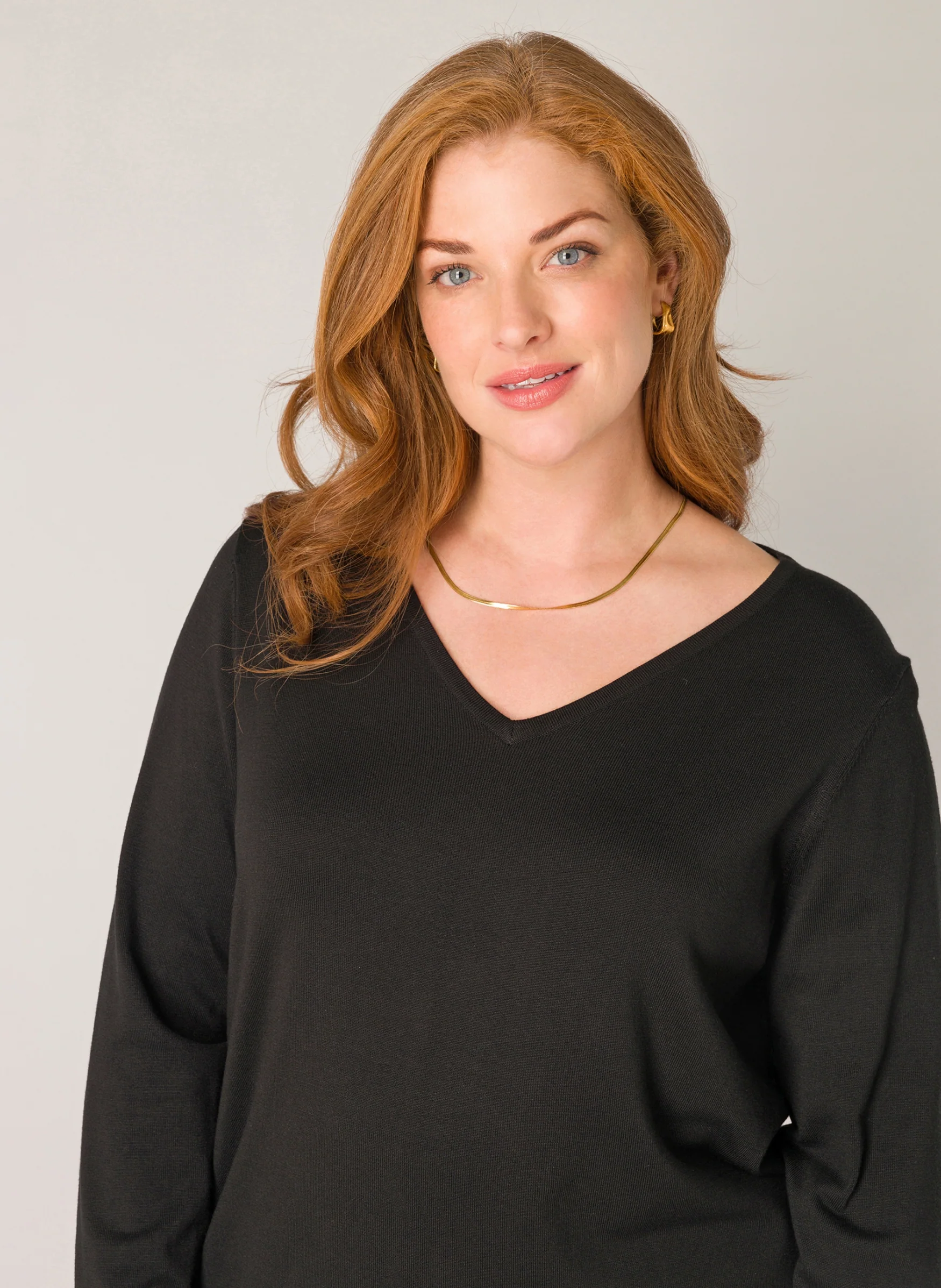 Base level curvy LM T-Shirt 7000024 1000 Black - Image 4