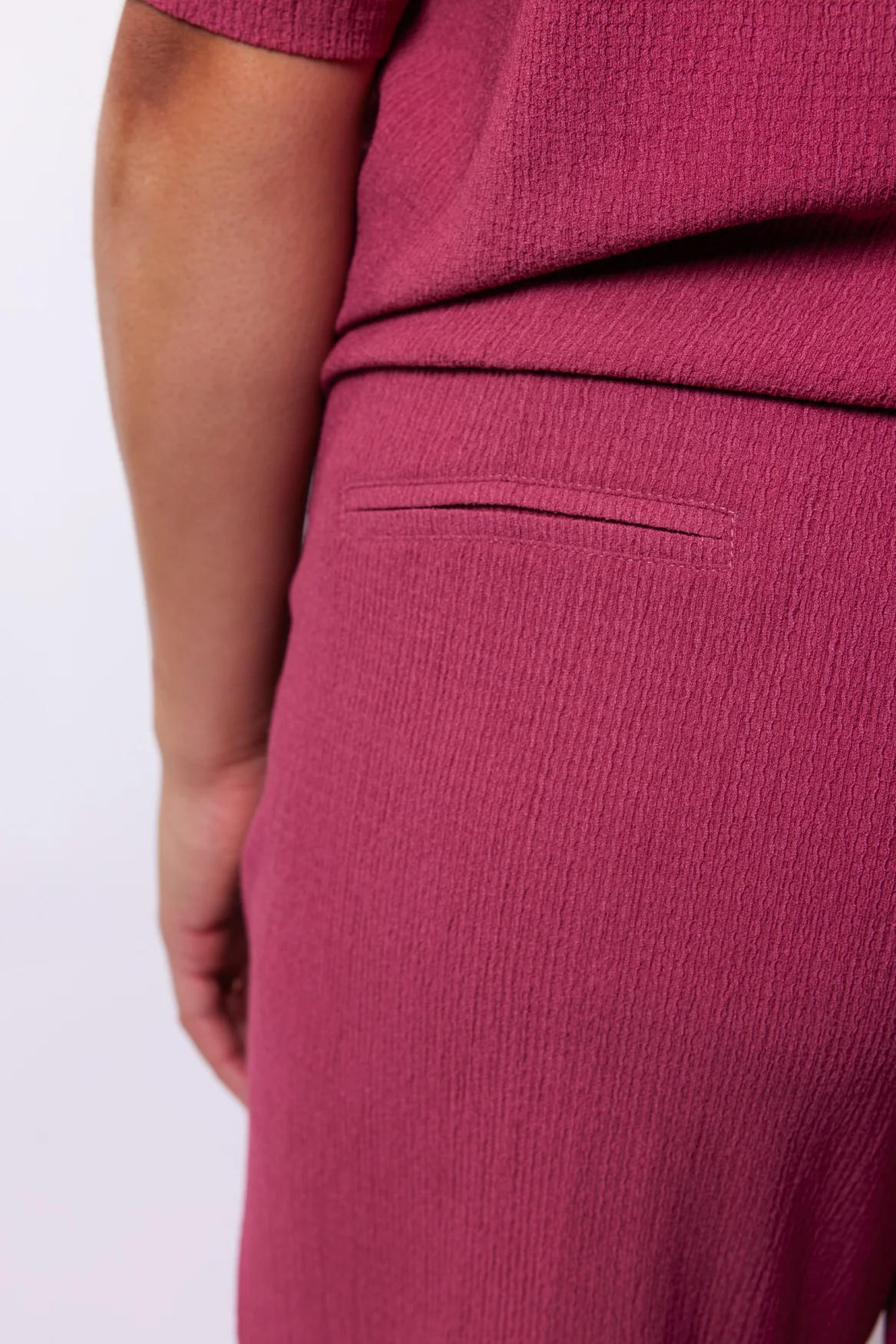 Exxcellent Pantalon 26ZZE11 813 grape - Image 3