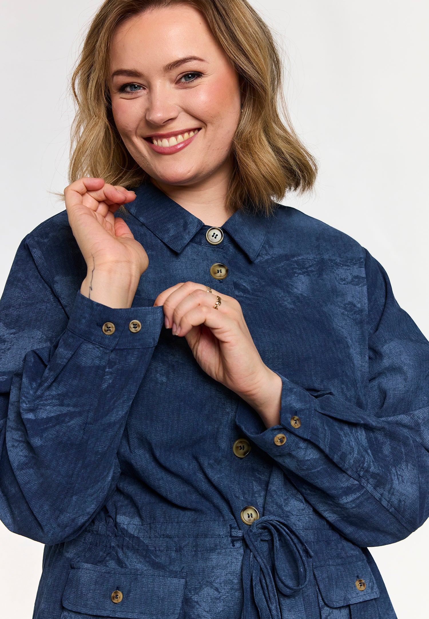 Gozzip Blouse G261021 BLUE - Image 4