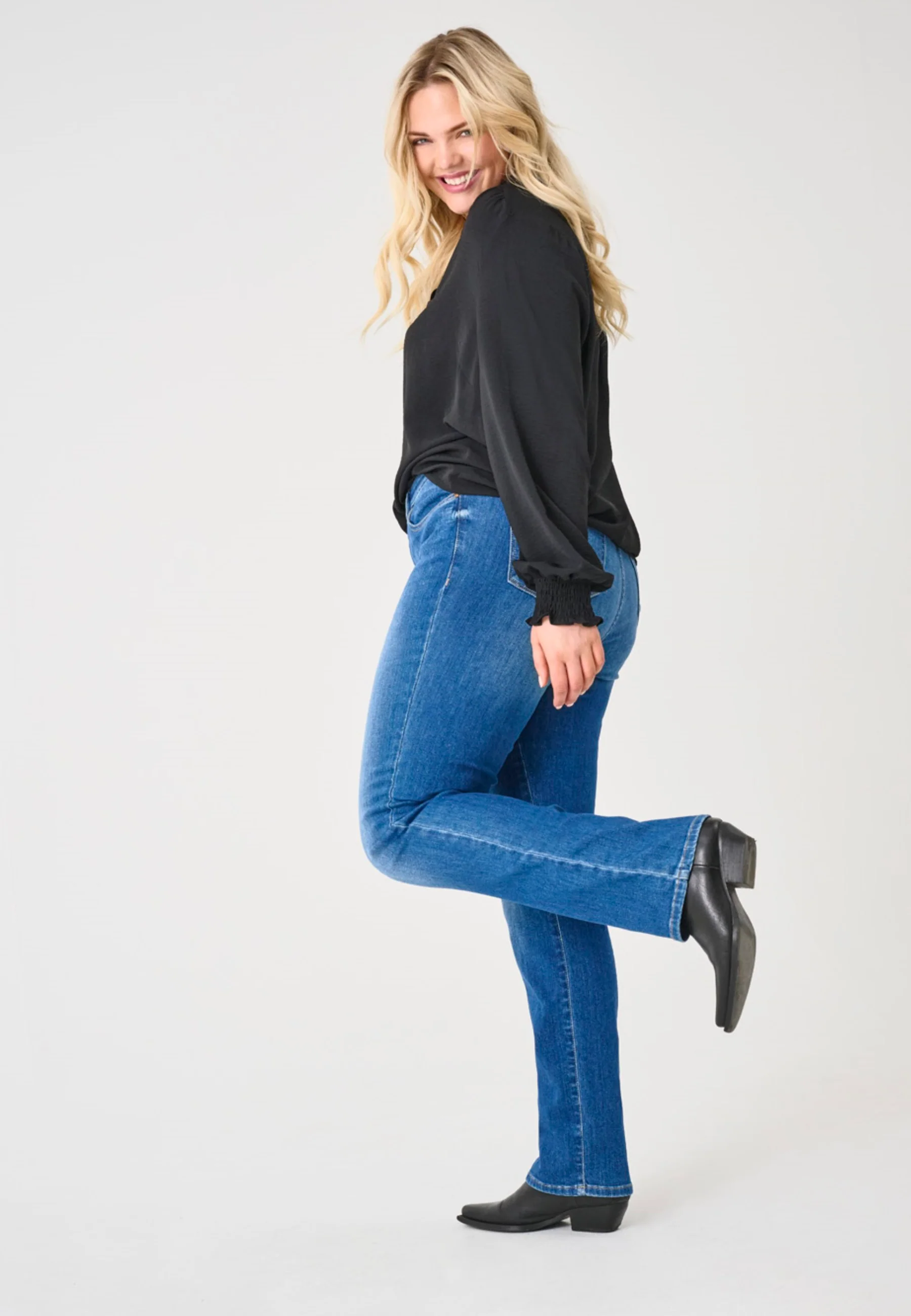 Only Carmakoma Jeans 15321076 179695-Medium Blue Denim