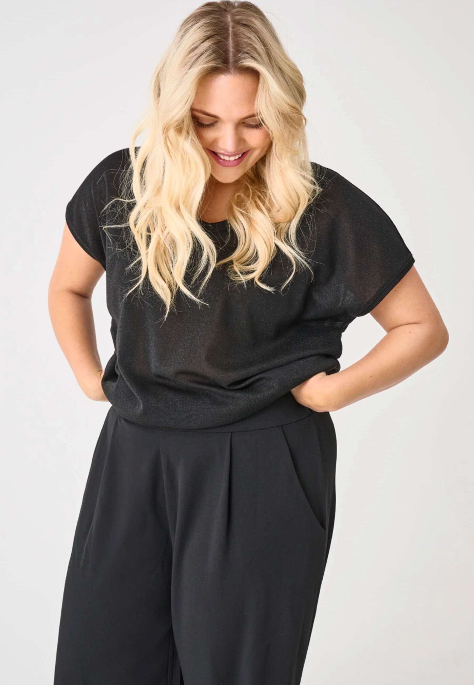Only Carmakoma LM T-Shirt 15363649 177911-Black - Image 5