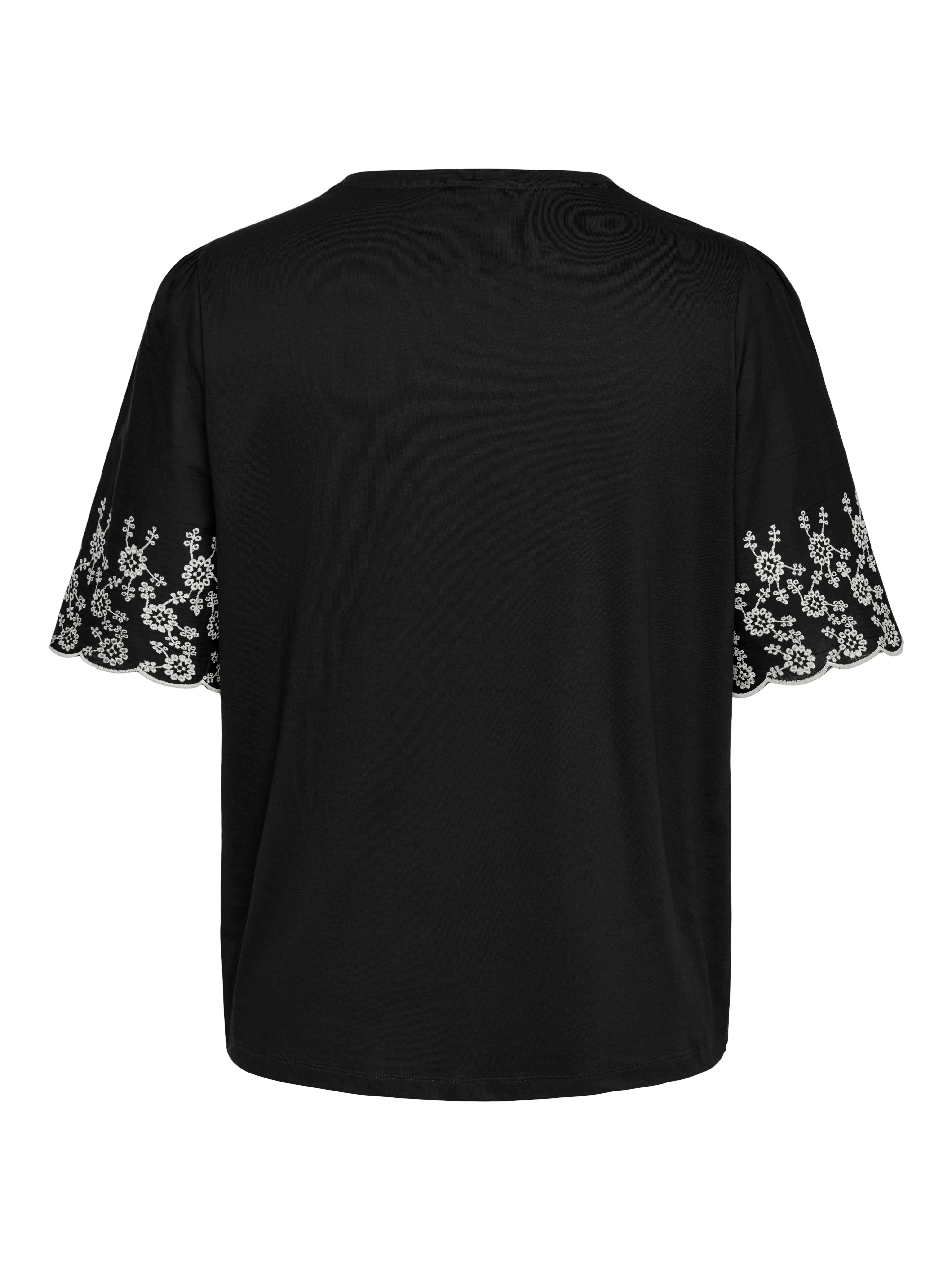Only Carmakoma LM T-Shirt 15375747 177911001-Black/Cloud Dancer embroidery - Image 2
