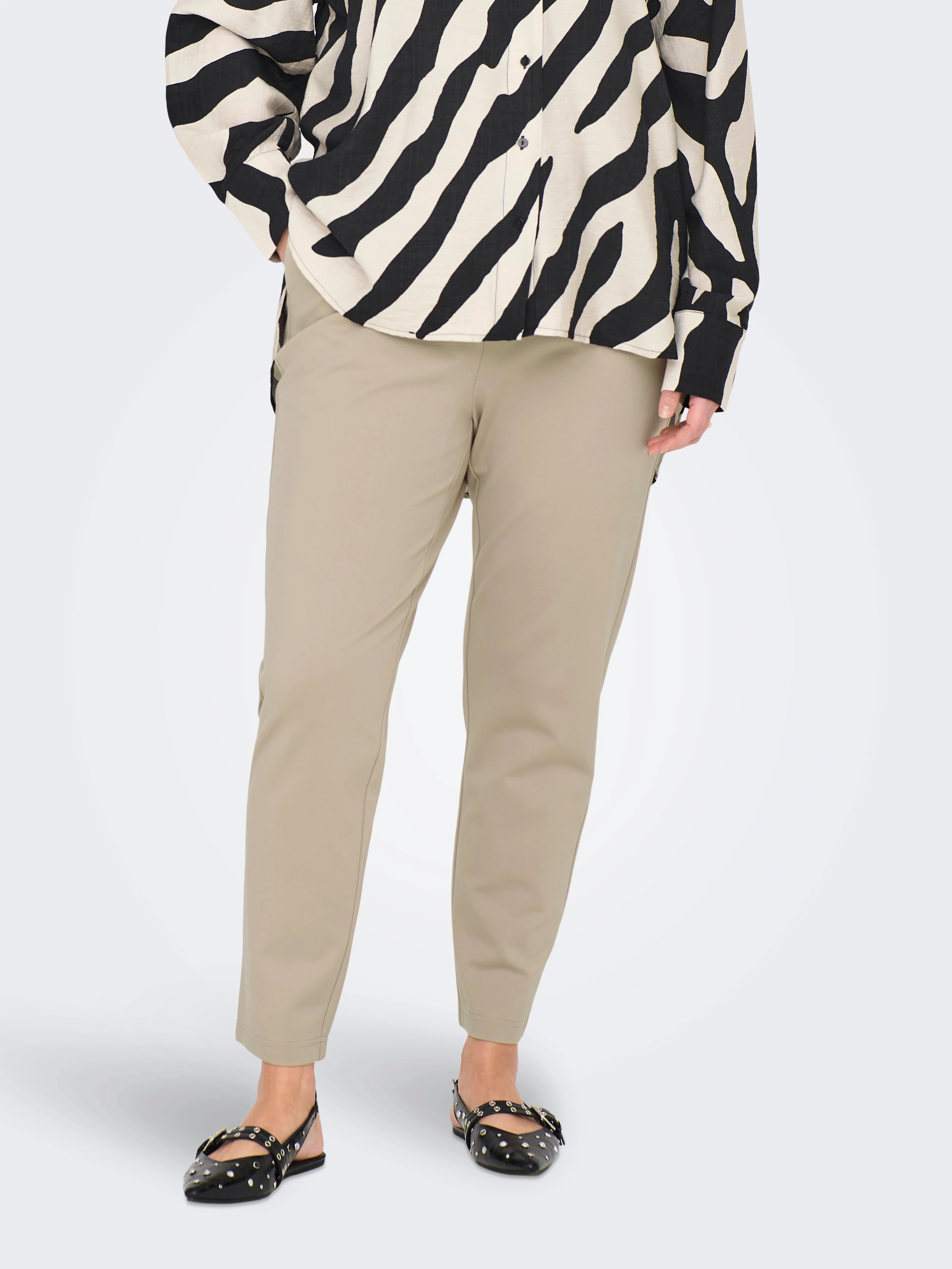 Only Carmakoma PANTALON 15174938 210250-Pure Cashmere - Image 28