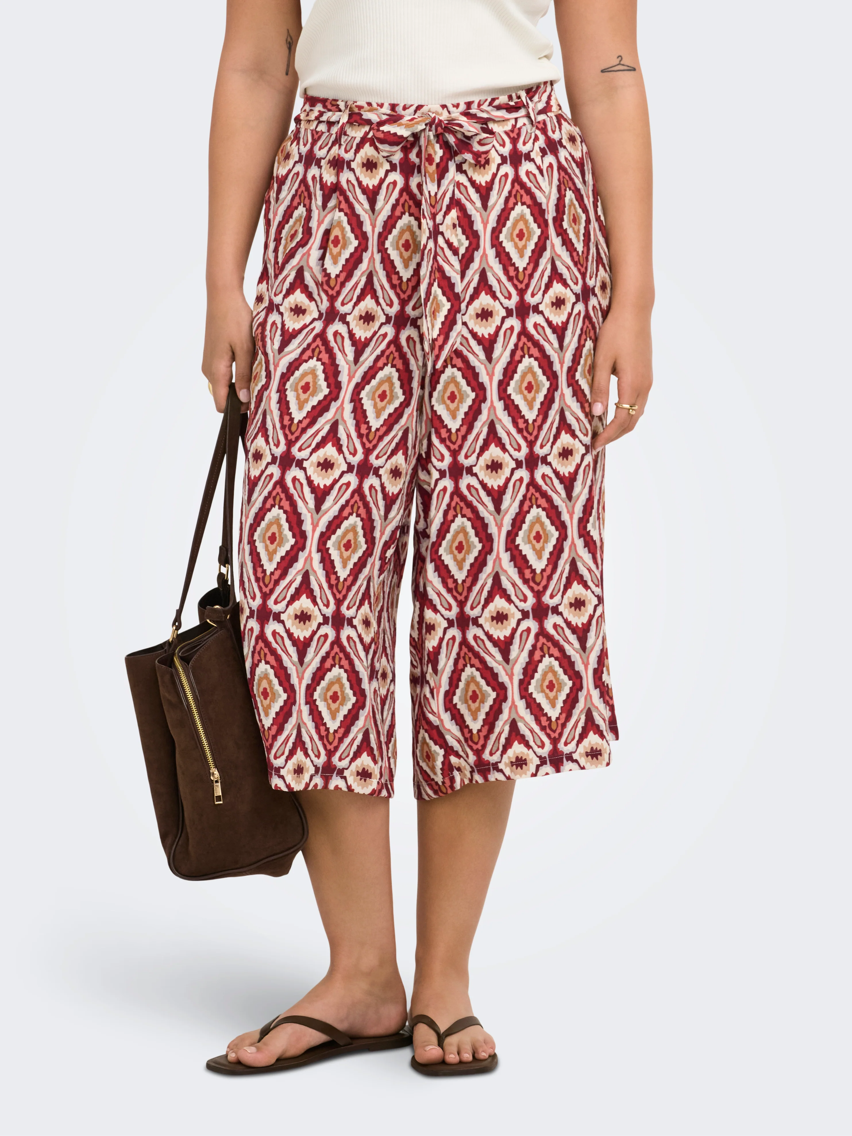 Only Carmakoma PANTALON 15381391 234335001-Brick Red/Abstract squares - Image 11