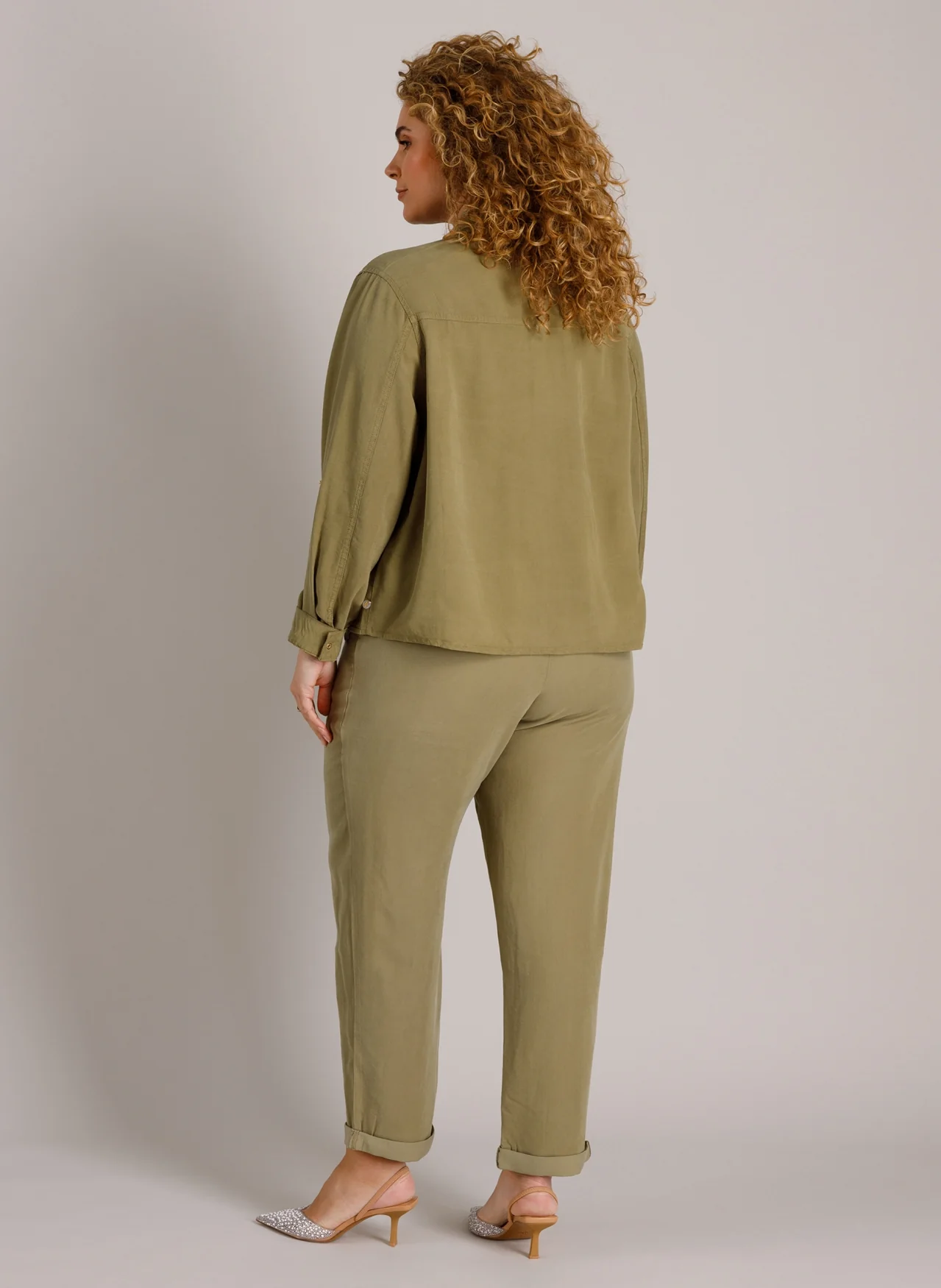 Yest Curve Blazer A005801 14001 olive