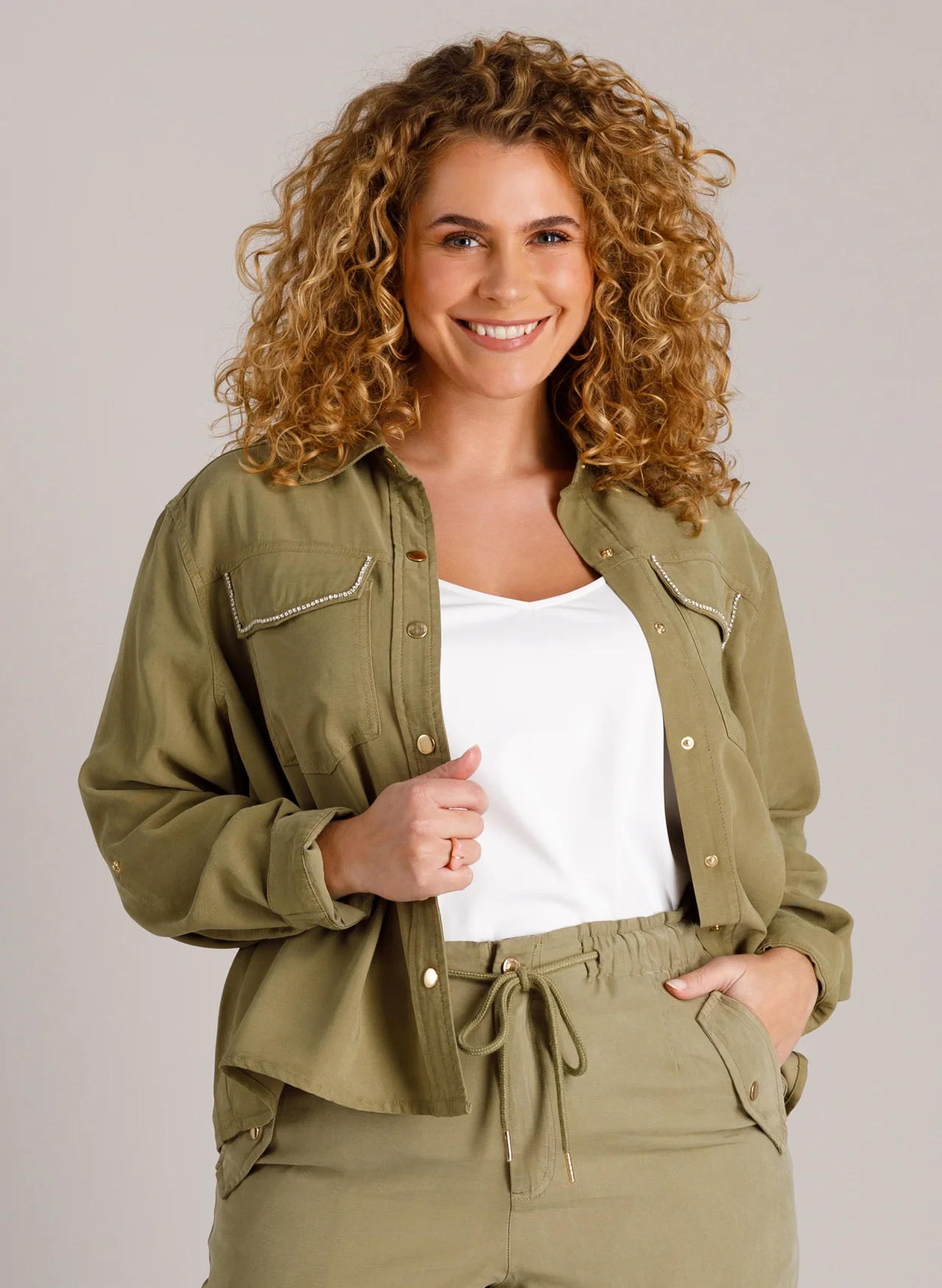 Yest Curve Blazer A005801 14001 olive - Image 6