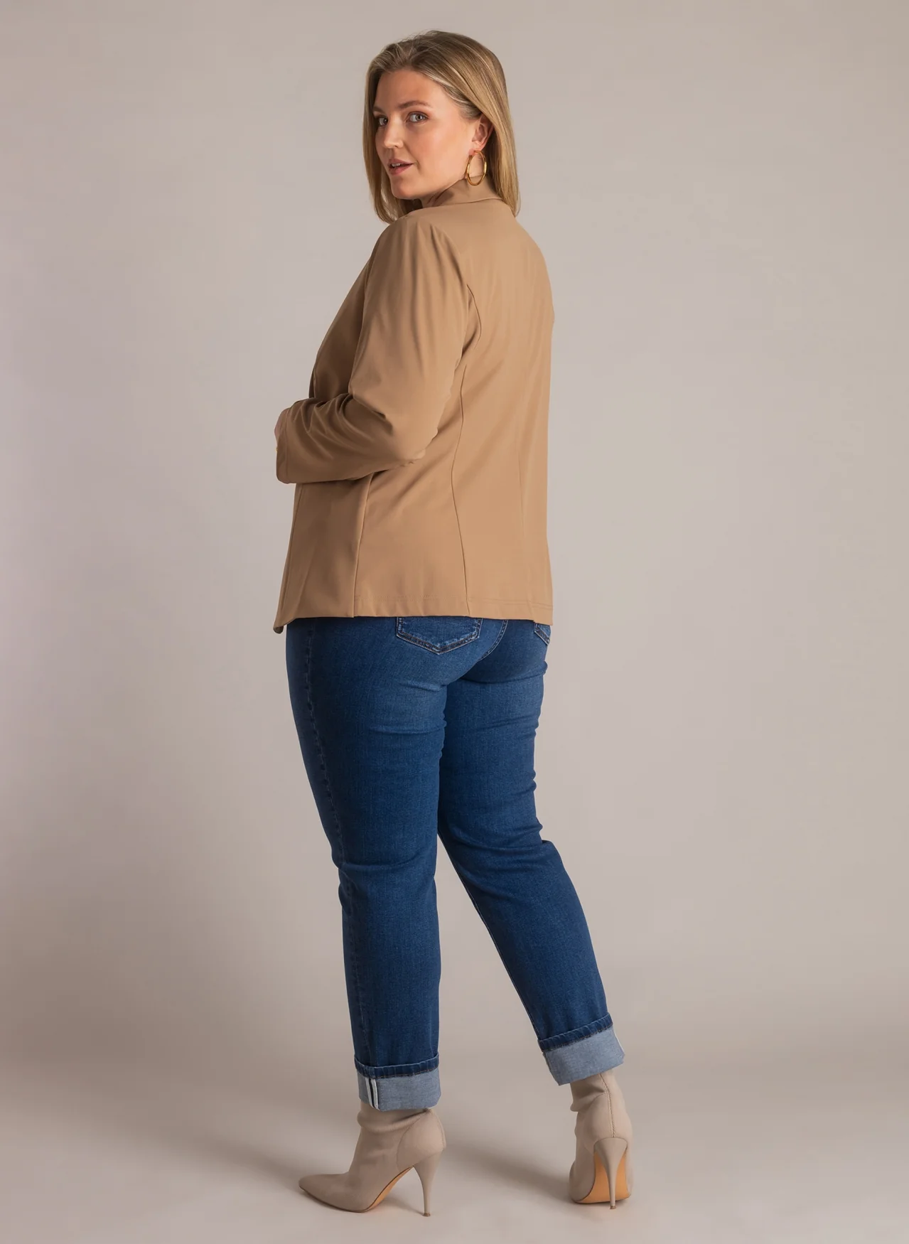 Yest Curve Blazer A006087 9060 soft brown - Image 3