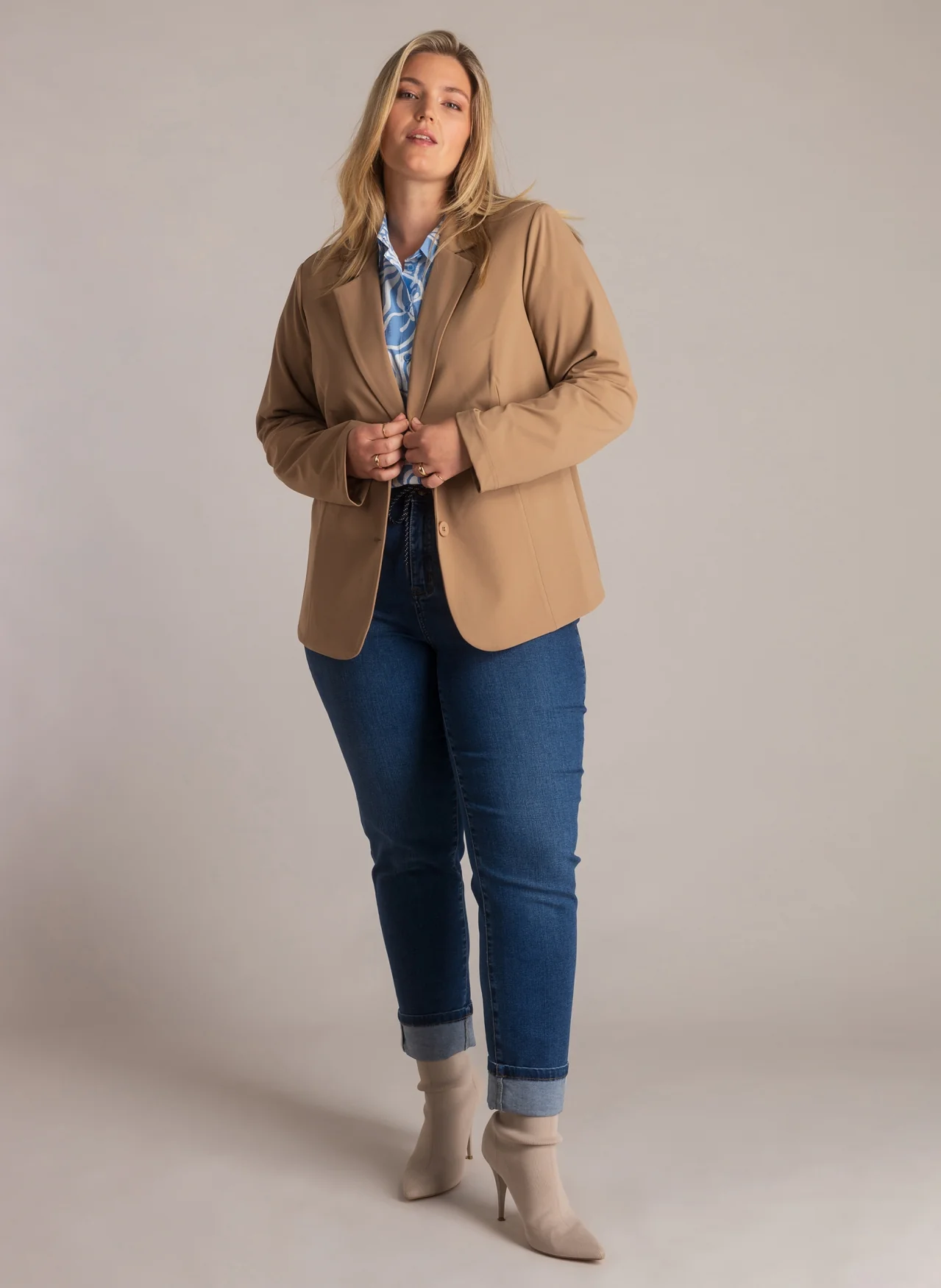 Yest Curve Blazer A006087 9060 soft brown - Image 4