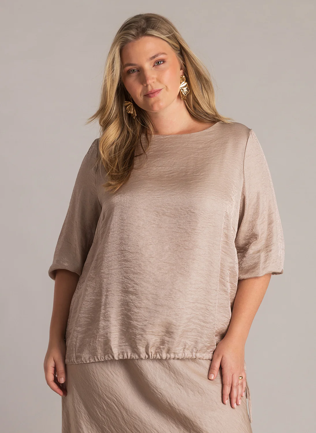 Yest Curve Blouse A006052 10020 light taupe