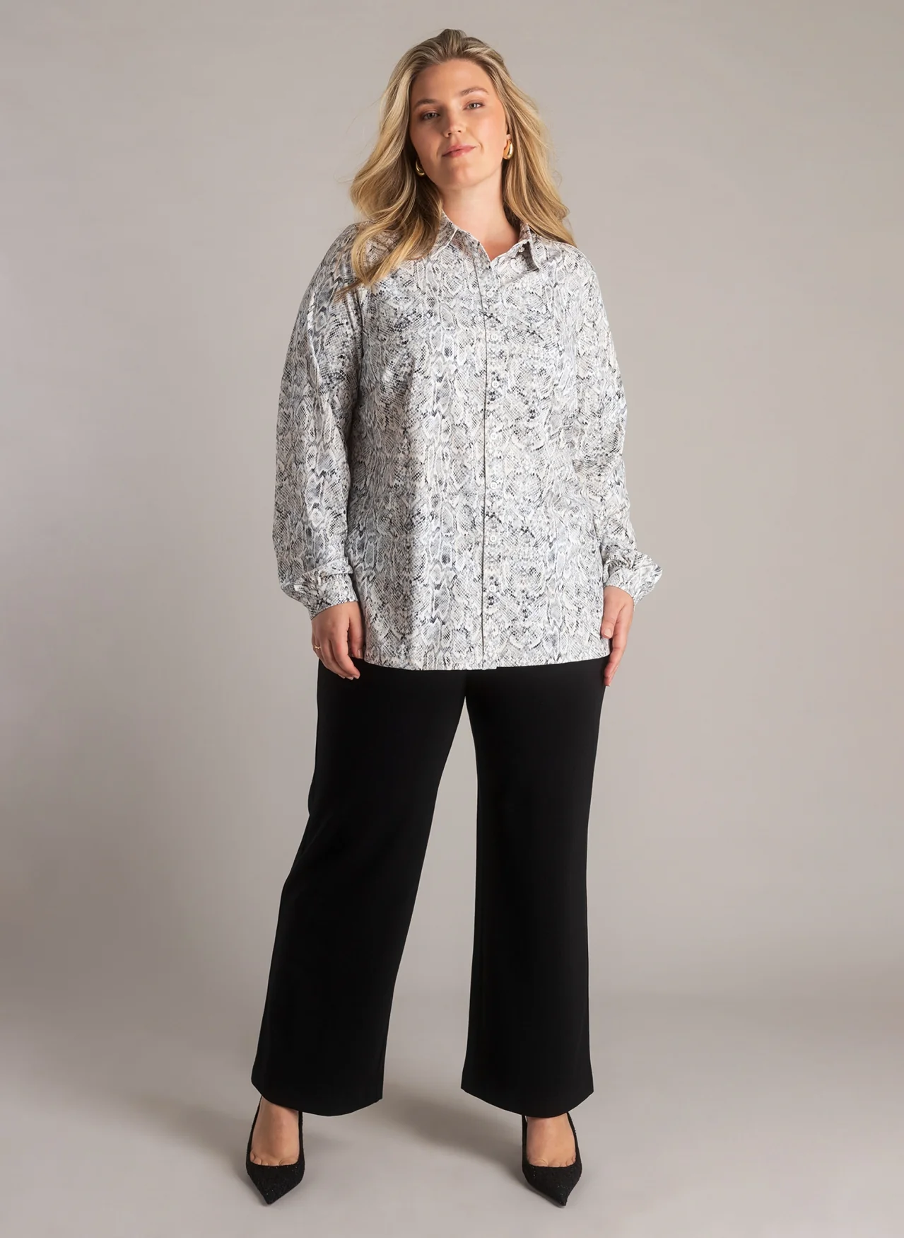 Yest Curve Blouse A006088 1099 black multi colour - Image 4