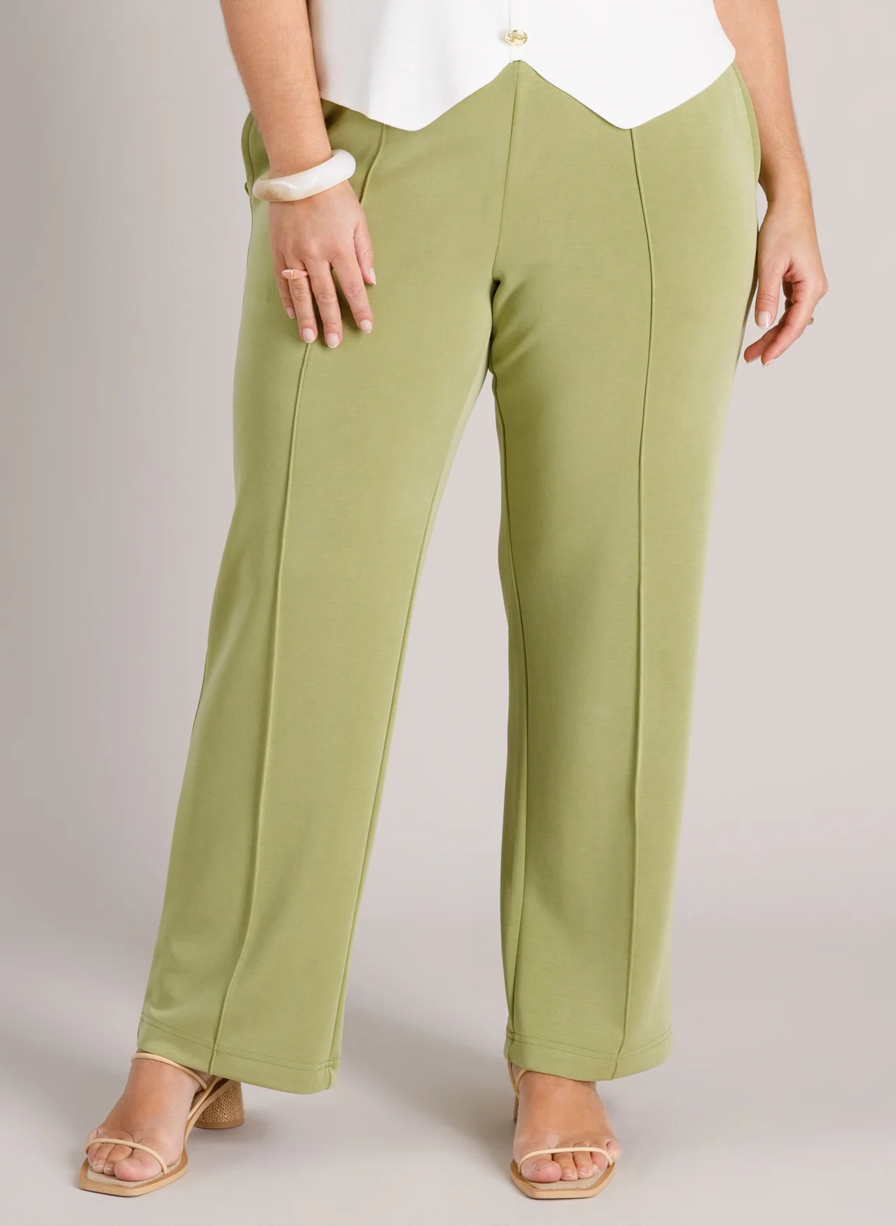 Yest Curve Legging A006194 3103 botanic green - Image 3
