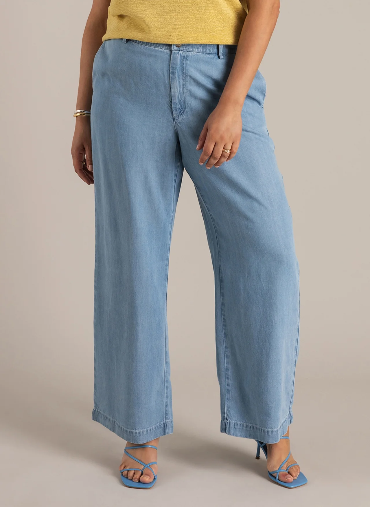 Yest Curve Pantalon A006300 12018 light denim bleached - Image 3