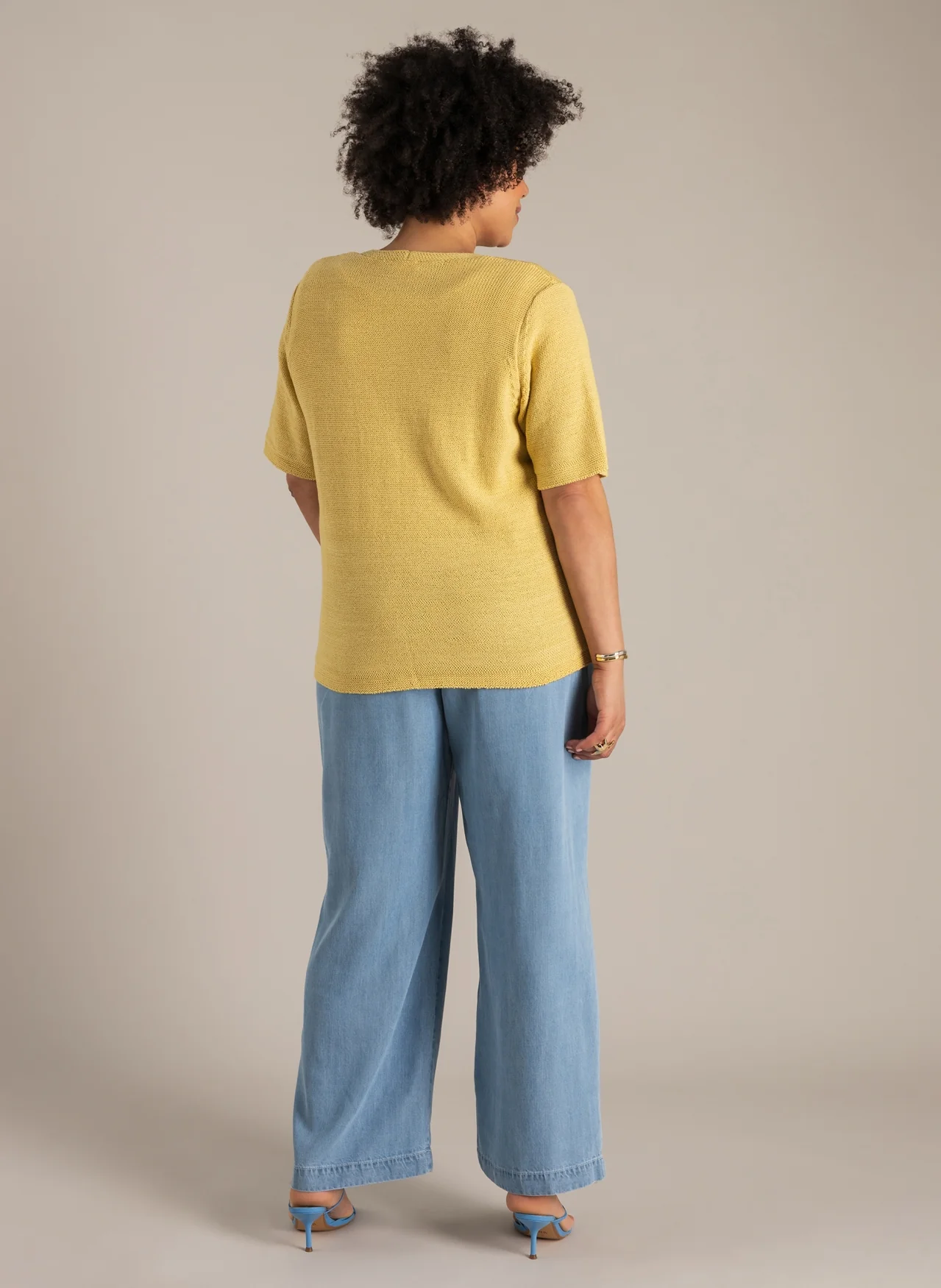 Yest Curve Vest A006329 4060 raffia yellow - Image 2